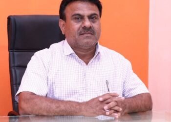 संजय निंबाळकर व भाजपचे दिग्गज नेते रामेश्वर शेटे यांचा आज शिवसेना उबाठात प्रवेश; कैलास पाटील यांच्या नेतृत्वात पक्षाची पुन्हा मजबूत बांधणी